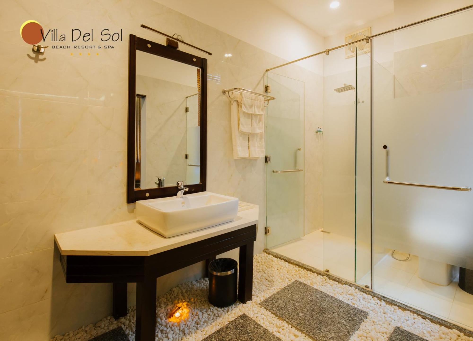 Deluxe Twin Room - Beach Front